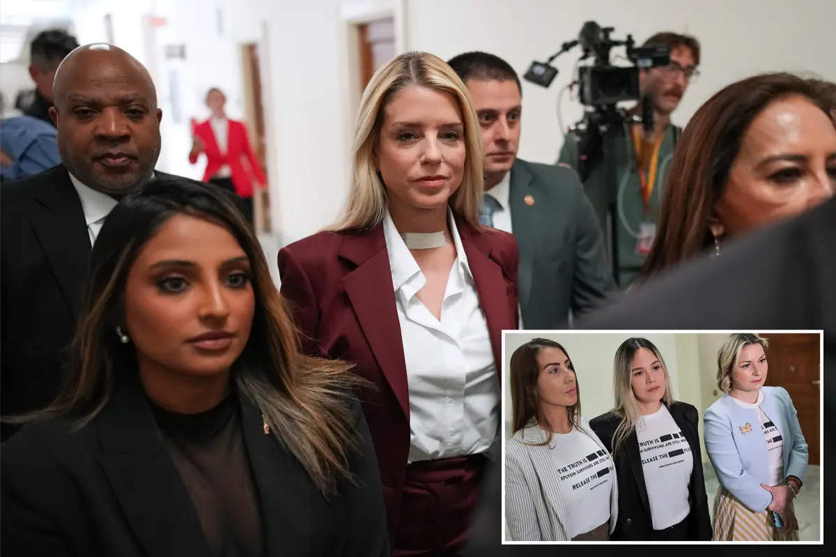 Former AG Pam Bondi arrives for closed-door Oversight interview on Jeffrey Epstein files