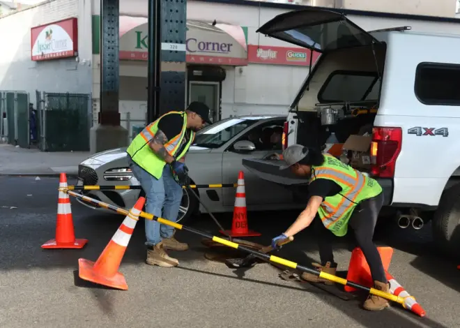 Group of 7 creeps emerge from NYC sewer manhole in bizarre scene, NYPD launches probe