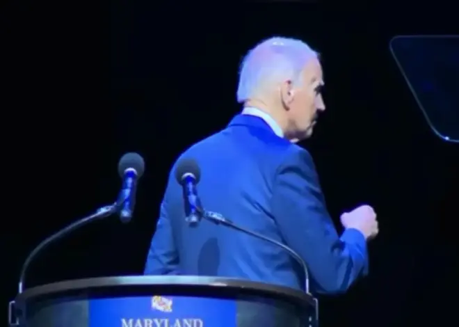 Joe Biden barely manages to find his way offstage at Dem gala after seeking directions