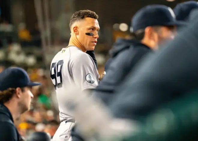 Aaron Judge sidelined with shoulder injury in massive Yankees concern