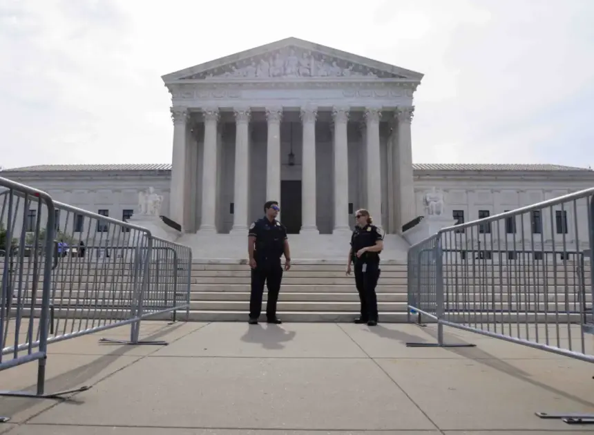 Supreme Court strikes down Hawaii law requiring permission to carry guns in stores and hotels