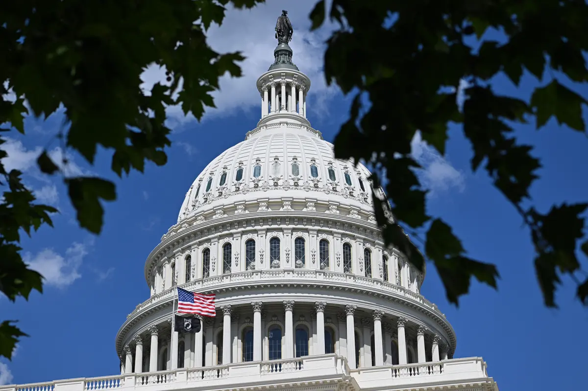 The one growing gap between Dems and Republicans that shouldn’t ever exist — patriotism