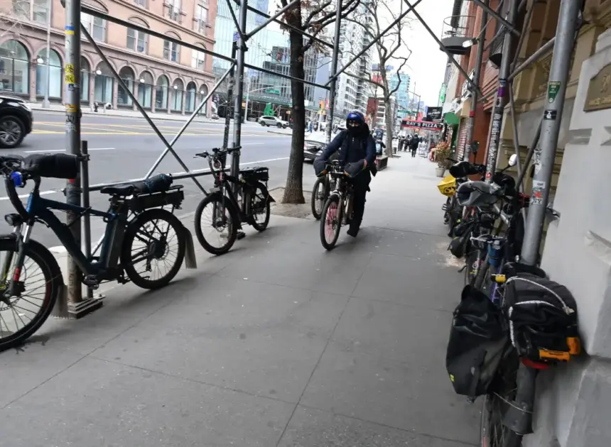 A Hochul fix to NY’s e-bike law — plus Mamdani enforcement — can save lives