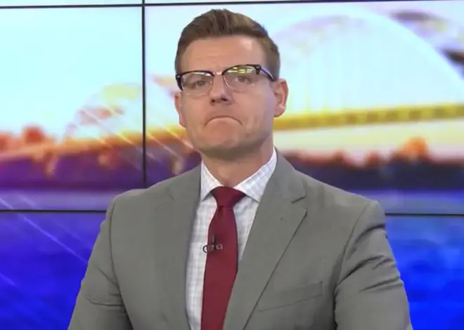 Emmy-winning TV anchor gets choked up as he quits job and journalism — and slams his station live on air