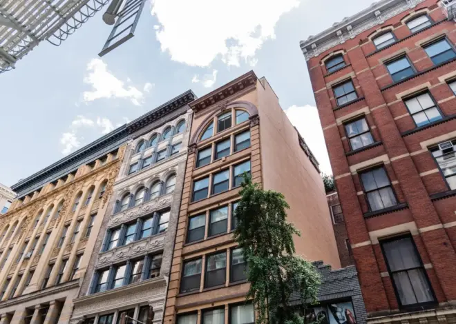 Manhattan median rents hit record high with nearly 10% increase over a year