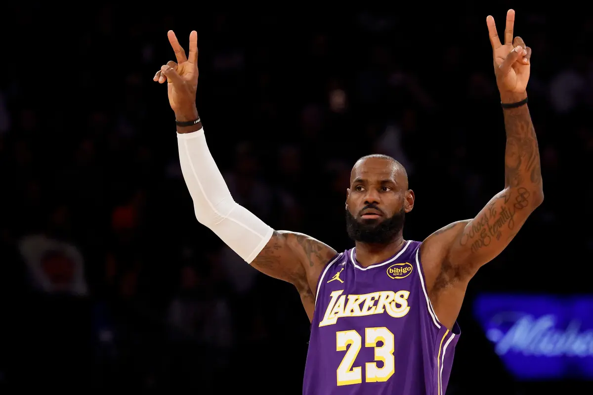 LeBron James leaving Lakers in NBA free agency as Golden State Warriors rumors swirl