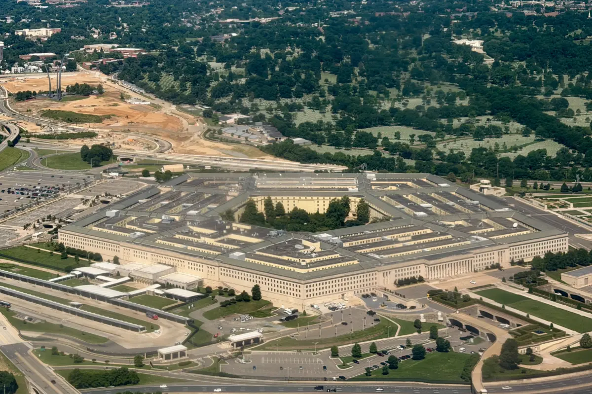 Pentagon on lockdown, hazmat crews rush in over ‘hazardous materials incident’