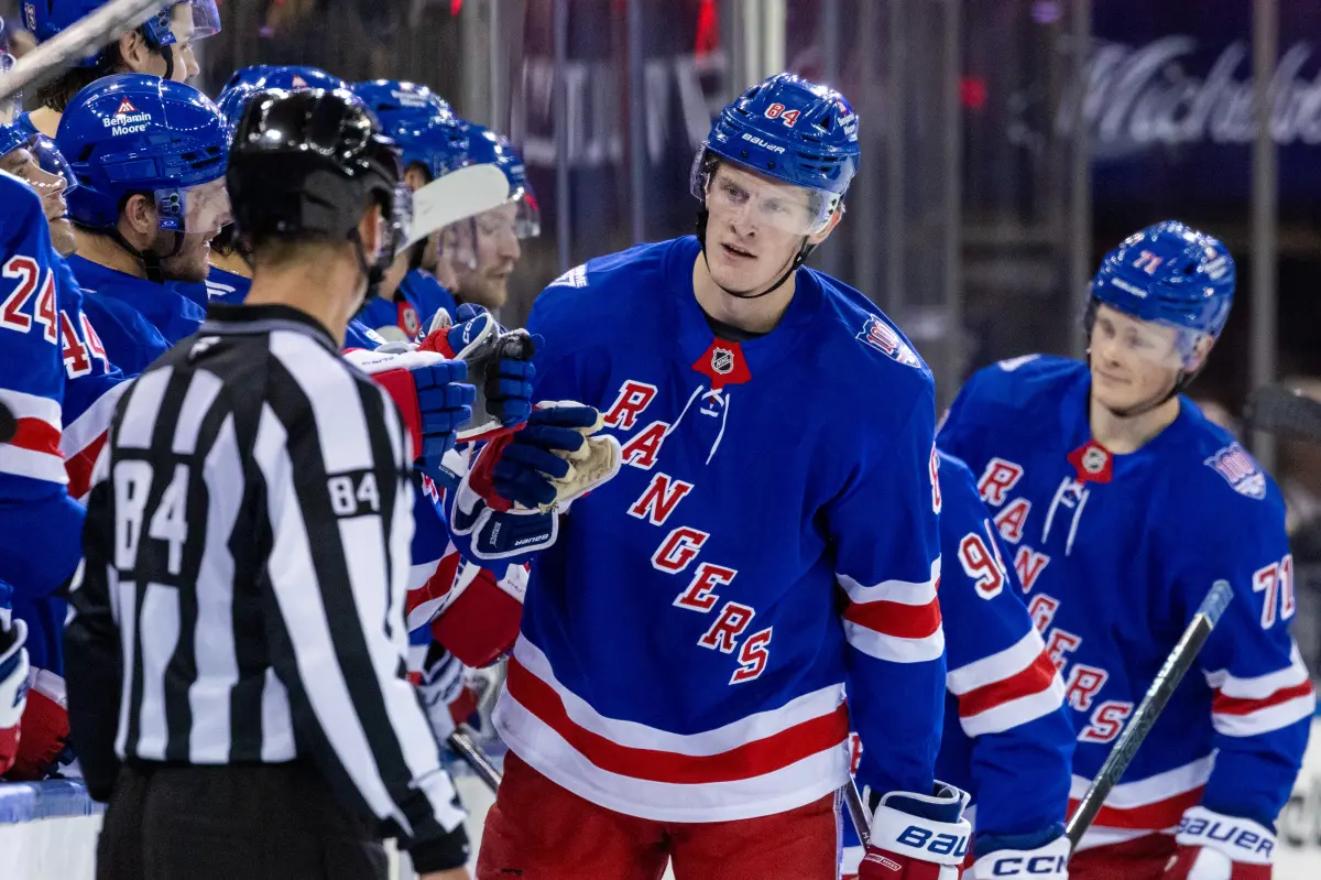 Rangers send Adam Edstrom to Predators in latest draft trade