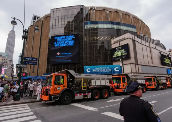 Concertgoer, 51, falls to his death during Goose show at Madison Square Garden: police