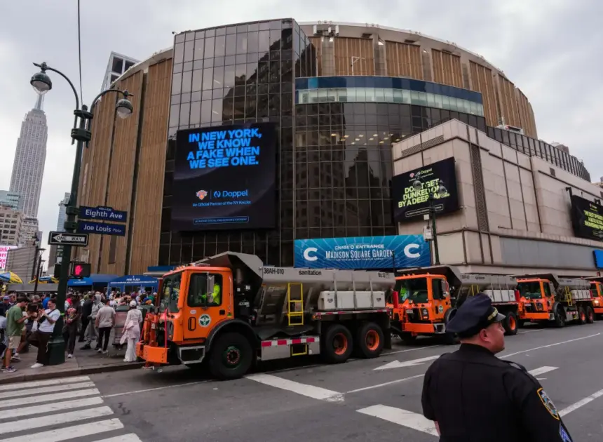Concertgoer, 51, falls to his death during Goose show at Madison Square Garden: police