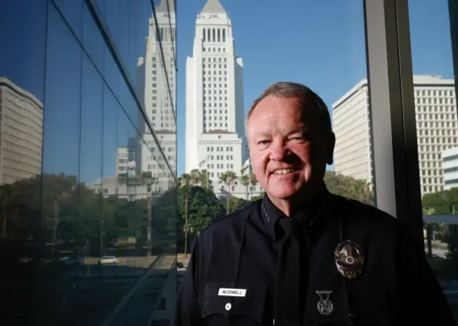 Los Angeles needs more cops; city squanders money elsewhere