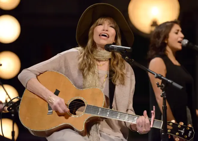 ‘You’re So Vain’ singer Carly Simon, 83, diagnosed with Parkinson’s disease