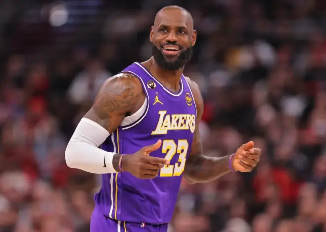 Surprise frontrunner emerges in LeBron James sweepstakes