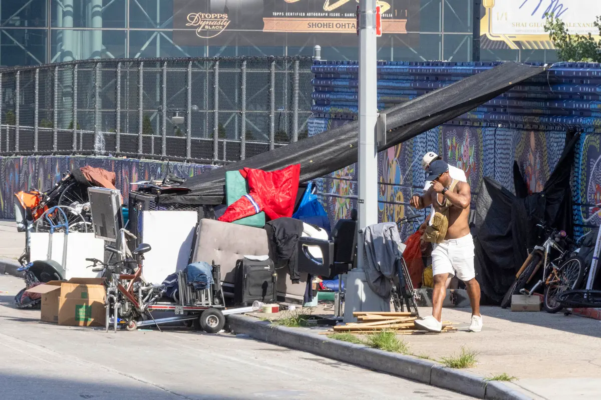 Mayor Mamdani: Tear down this sprawl!