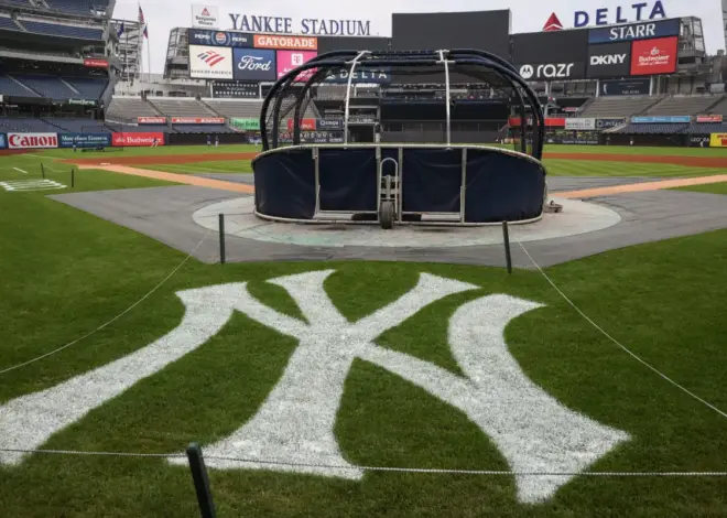 Dodgers-Yankees game rained out; doubleheader scheduled for Sunday