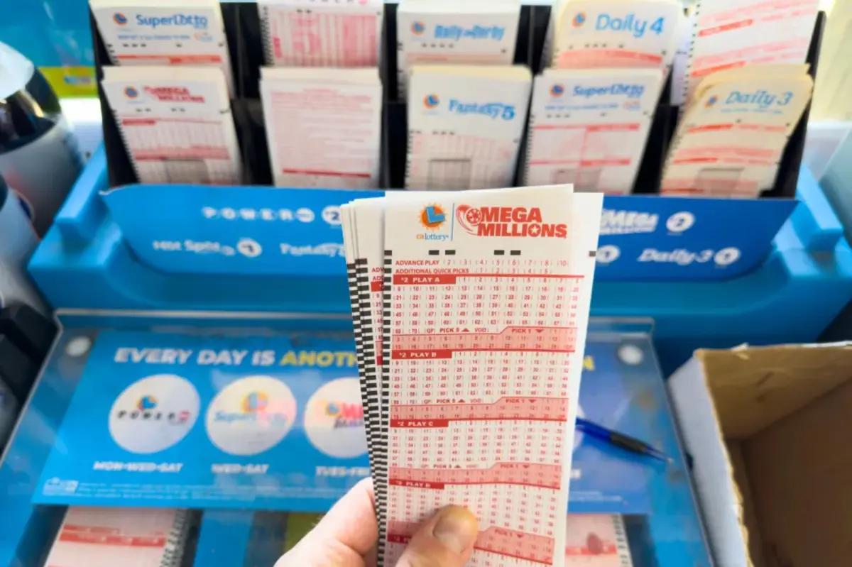 Mega Millions jackpot soars to $800M — tenth-largest prize in history