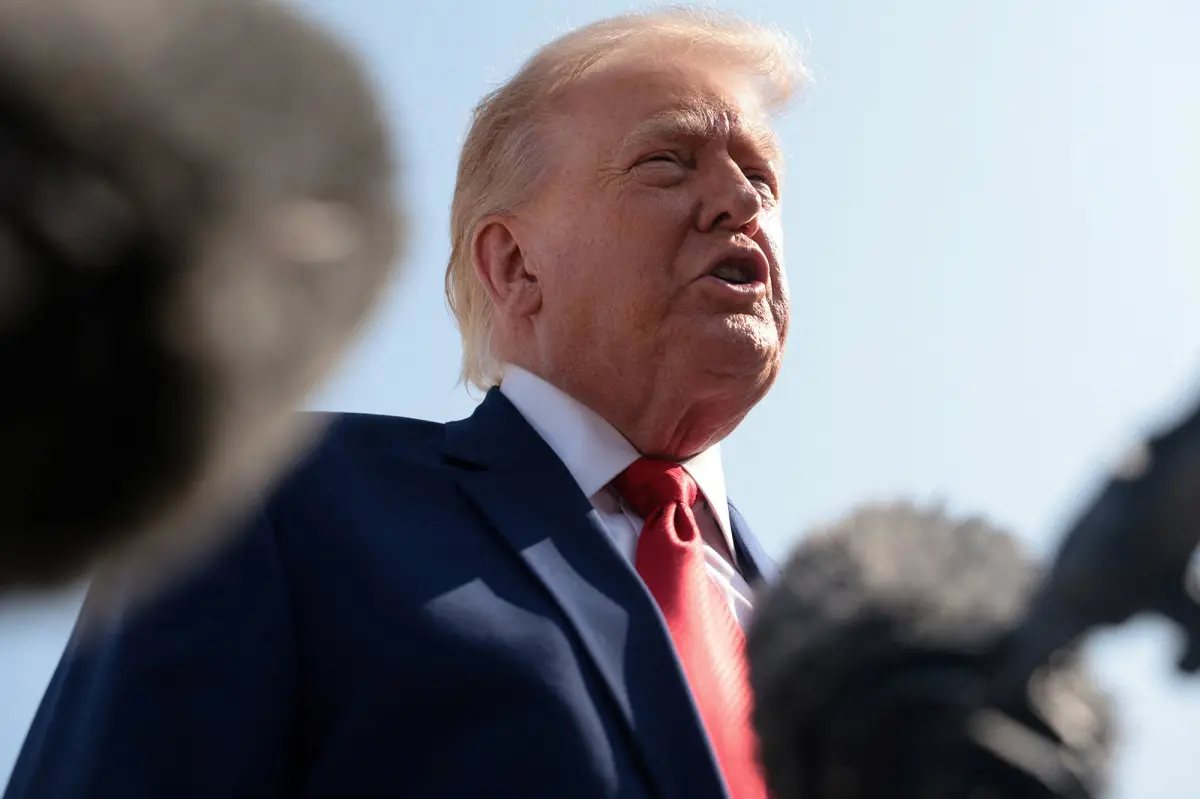 Bomb threat from the Trump admin will force Iran to the negotiating table