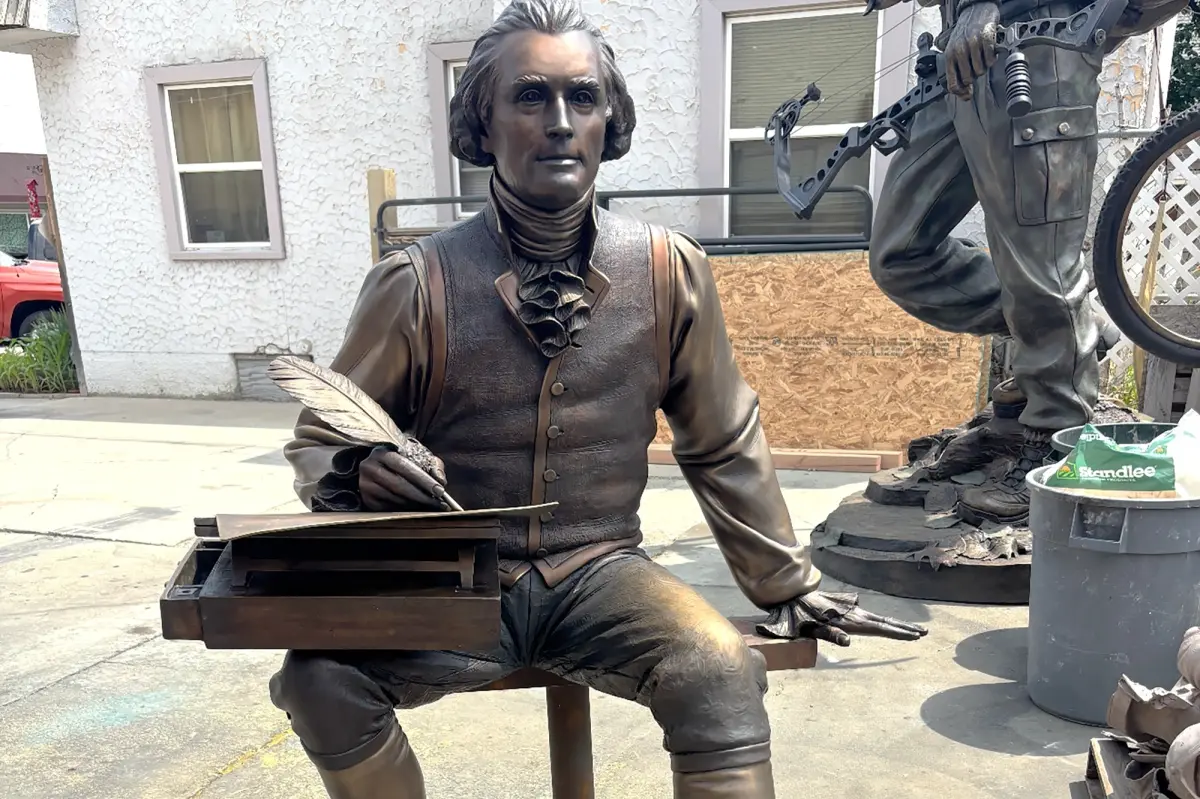 Exclusive | New Thomas Jefferson statue shipped to White House for latest Trump display