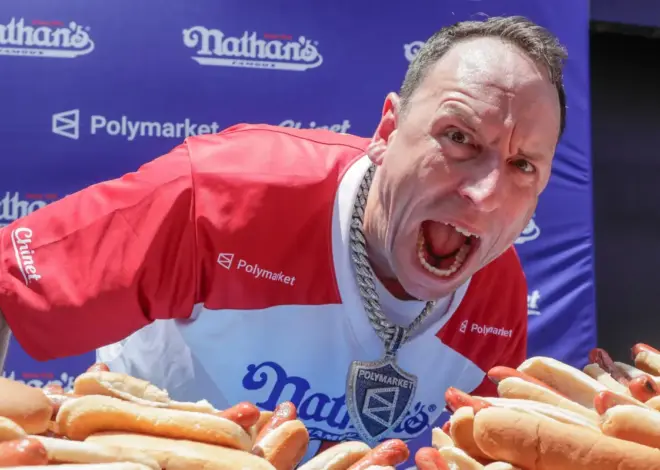 Top dog! Joey Chestnut wins 4th of July Nathan’s Hot Dog Eating Contest