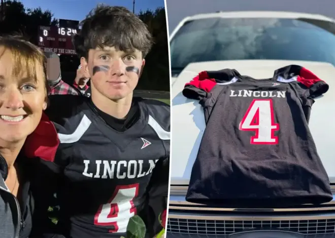 Wisconsin high school QB dead at 17 after suffering injuries in game