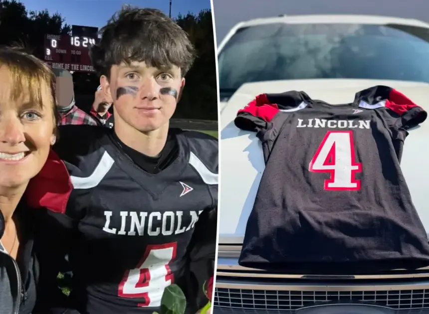Wisconsin high school QB dead at 17 after suffering injuries in game