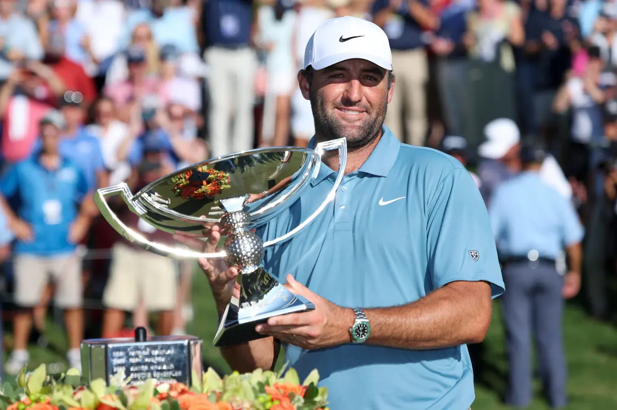 Scottie Scheffler rallies to win $10 million purse, FedEx Cup while passing Tiger Woods in career earnings
