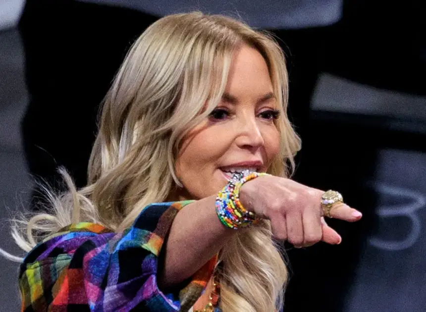 Buss family selling Lakers’ ownership to Josh Kushner, Bob Iger