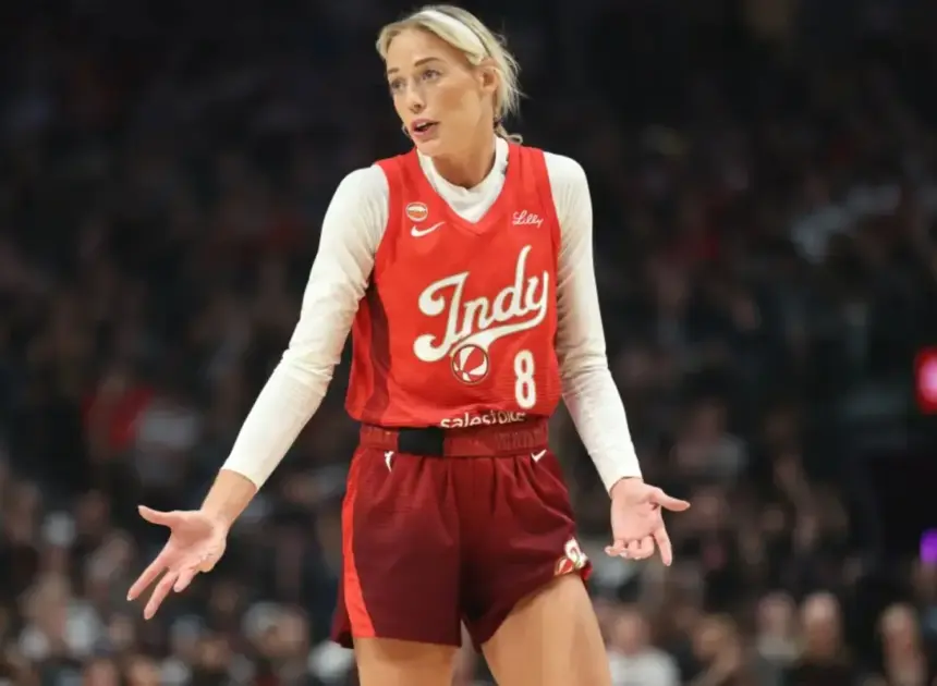 Sophie Cunningham booed by Portland fans as trans athlete controversy continues