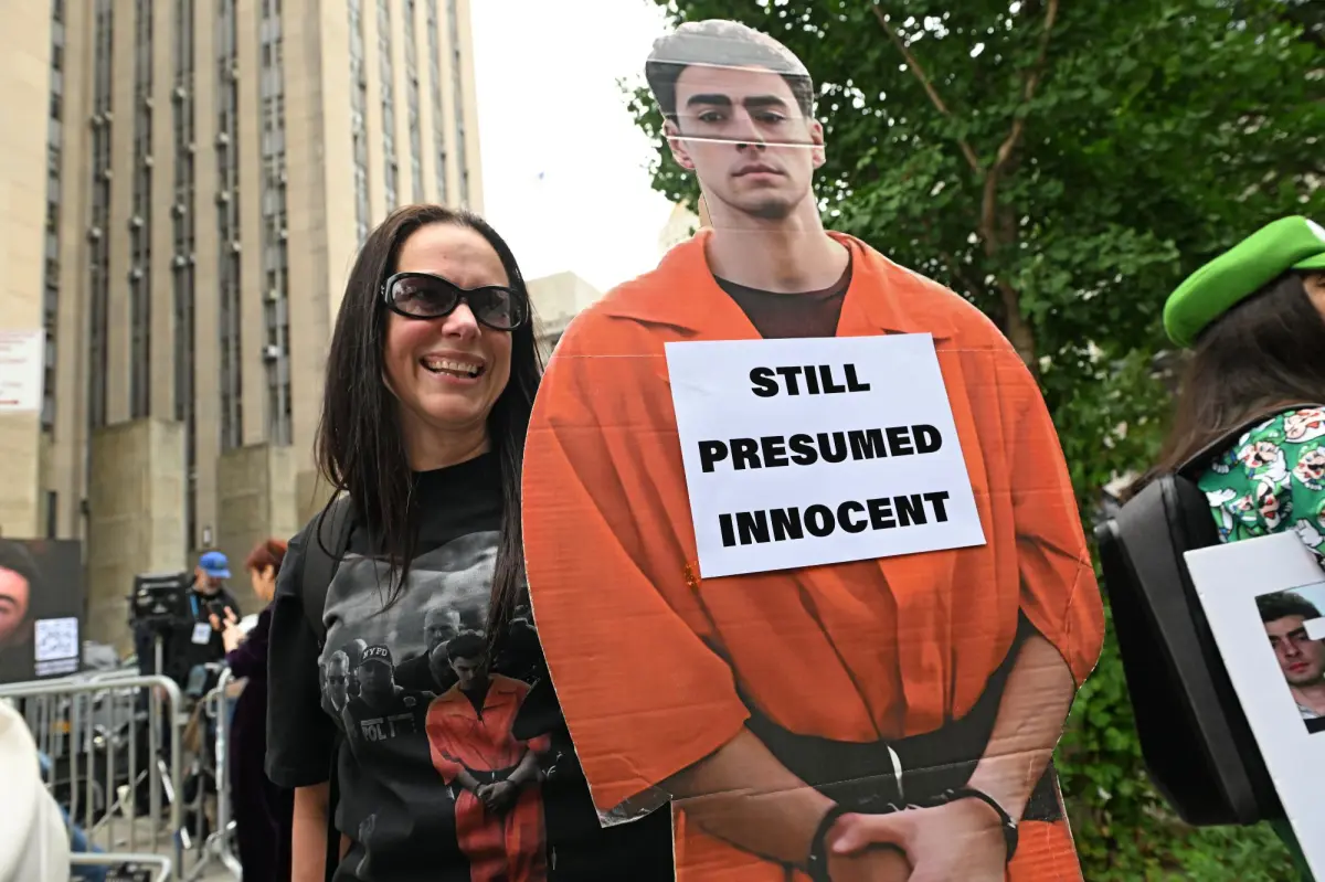 I’ve talked with the maniacal ‘Mangionistas’ — they think he’s a martyr but really he’s just a sad-sack loser