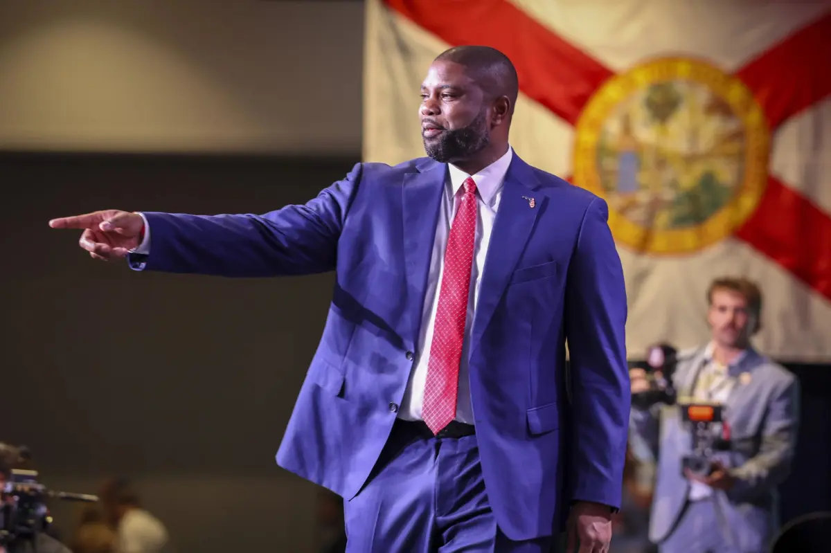 Primary elections 2026 live updates: Byron Donalds makes no mention of Trump in victory speech after winning Florida GOP gov race