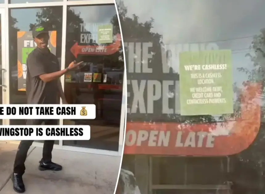 Popular chain restaurant infuriates customers for going cashless: ‘I’ll never eat there again’