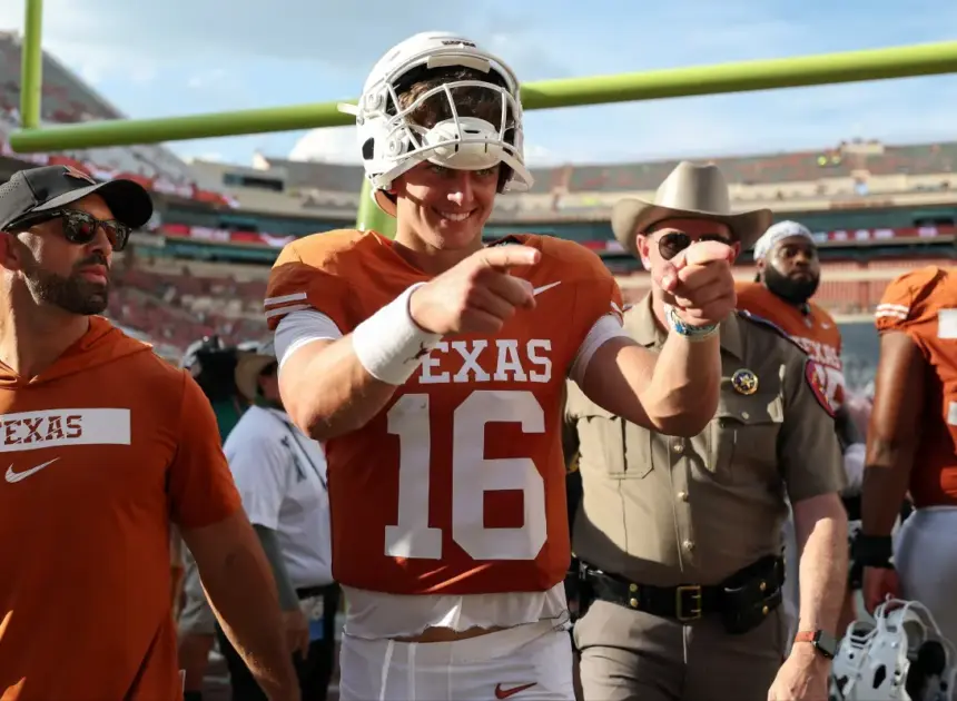 Arch Manning’s four touchdown passes help Texas destroy Texas State