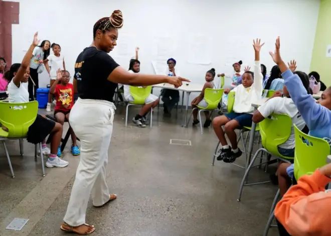 Detroit Public Schools are paying kids up to $1,000 just to attend class — and teaching them an awful lesson