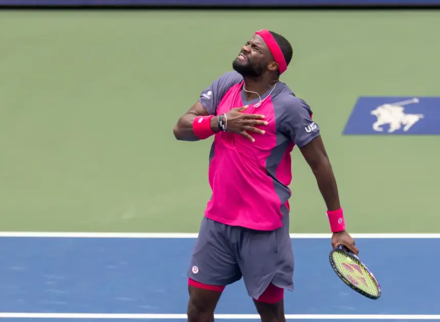 Frances Tiafoe stuns Daniil Medvedev in straight sets to reach US Open quarterfinals