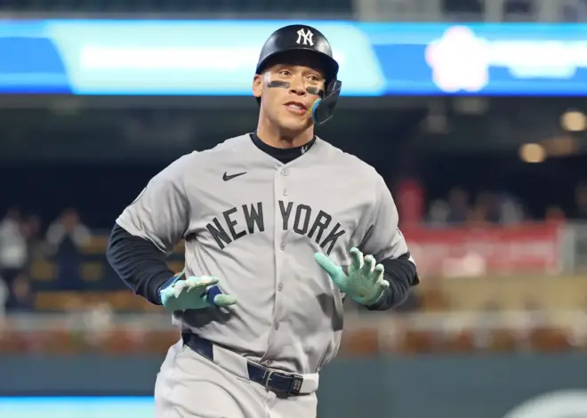 Aaron Judge exits early against Twins in concerning Yankees moment
